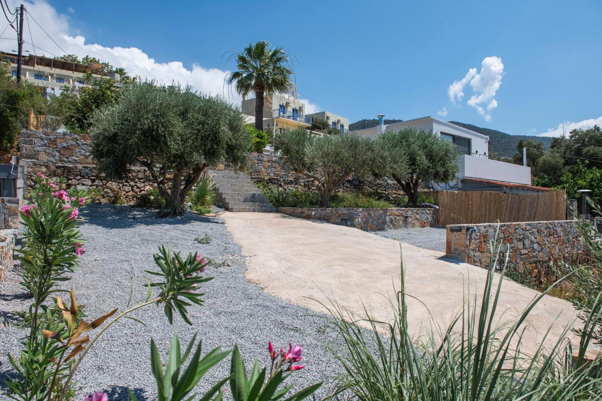 Gioma Garden Villas Istron Eksteriør bilde